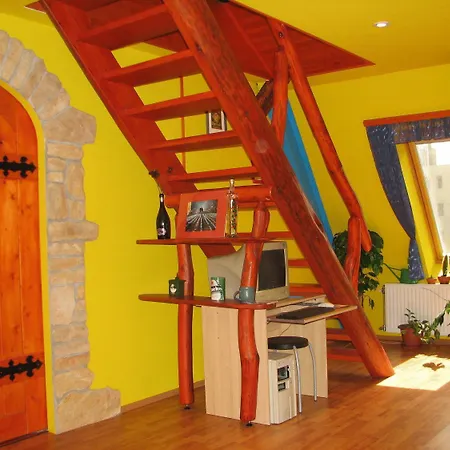 7X24 Central Hostel-2